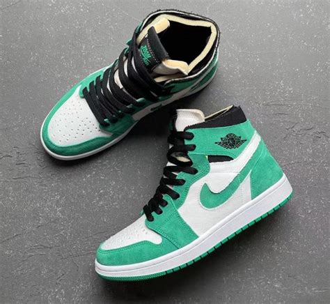 nike jordan green.